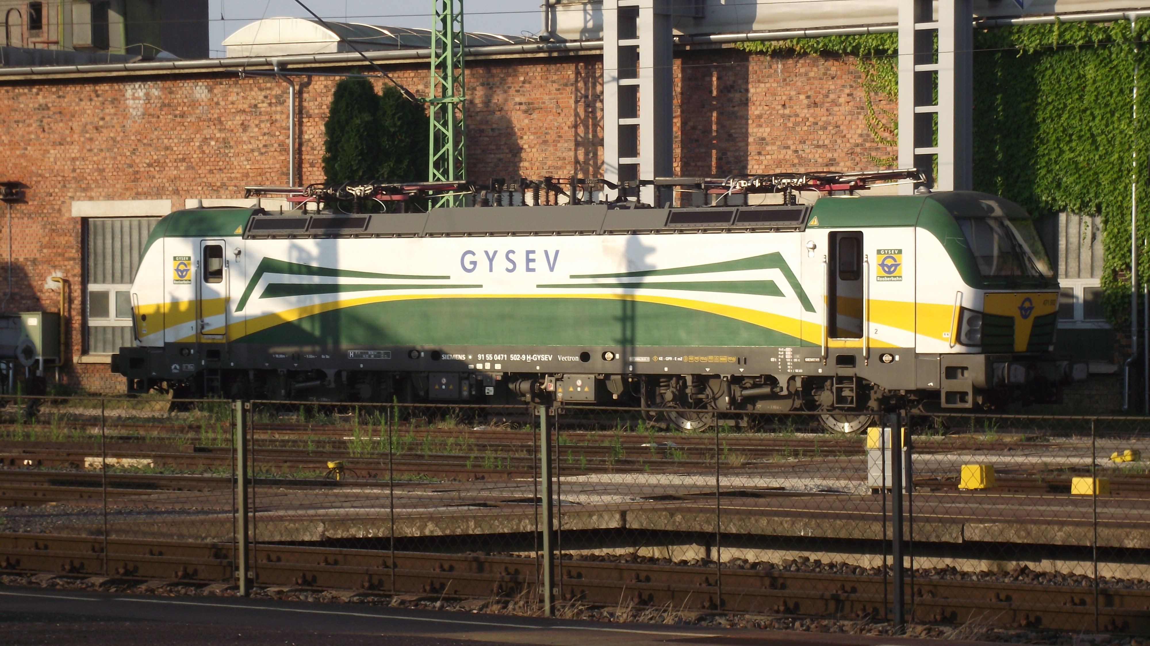 SM Vectron